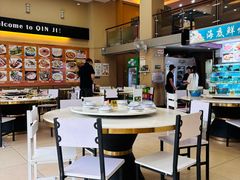 -覃记海鲜美食餐厅