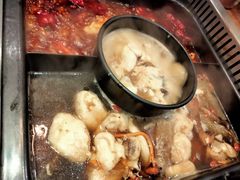 麻辣·养生鸳鸯锅-老牌坊云南鱼豆花火锅(爱建店)