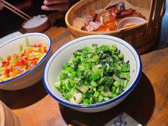 -洞庭土菜小炒馆(易发广场店)
