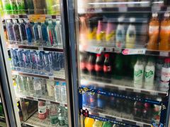 -全家便利店(莲花池东路店)