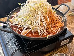 -吴草鸡爪오초닭발韩食堂(融恒盈嘉中心店)
