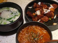 云南小锅米线-Waanjai 晚嘉餐厅(南京商厦店)
