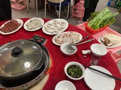 -花苑美食横琴生蚝火锅(拱北粤华路店)