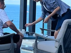 -瑰丽酒店·海吧·天际下午茶·现场DJ·天台酒吧