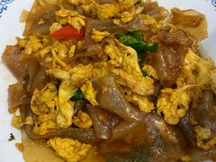 -郑小二山东特色炒鸡店(红小巷店)