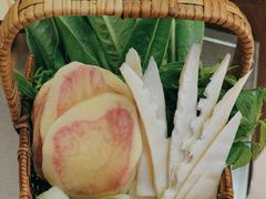 -蘑界·野生菌火锅(深业上城店)