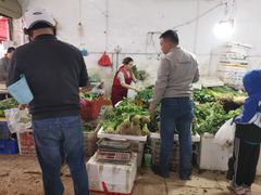 -江汉区姑嫂树菜市场