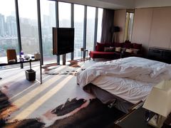 -广州天河希尔顿酒店