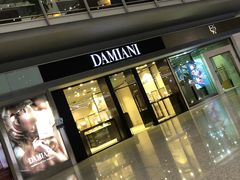 -日上免税店(三径路t3店)