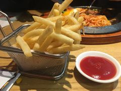 -菲滋意式餐厅(临平万达店)