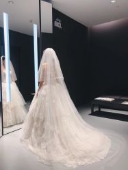 -Vera Wang婚纱礼服旗舰店