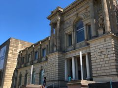 -施泰德艺术馆