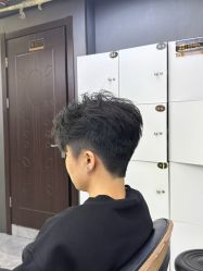 -藤野造型烫发染发