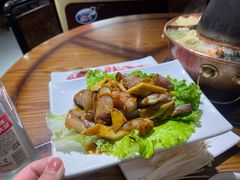-老蜀铜火锅·酸菜脊骨·麻辣羊蝎子(热闹路店)
