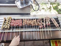 -亲兄弟真人CS团建拓展基地