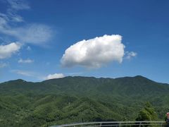 -梅岭漂流