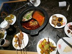 -火锅岛潮牌自助餐厅(天津天佑城店)