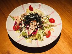 三文鱼牛油果沙拉-醉虎传(南锣鼓巷店)