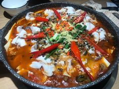 -山城外·非遗酸菜鱼(财富中心店)