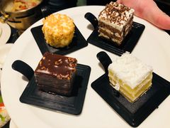 -半岛翡丽海鲜自助餐厅(观风亭店)
