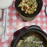 0元玩转这座城这顿鱼头、茄子煲与蛤蜊堪称舌尖盛宴！