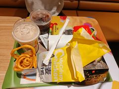 -麦当劳(融创茂店)