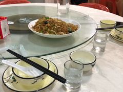 -鑫悦楼煎蟹·16年海鲜大排档