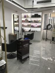 -AB hair salon