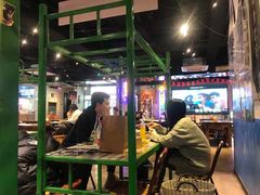 大堂-马路牙子地桌烤肉(工体店)