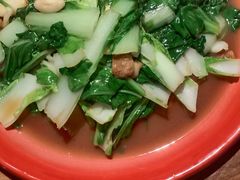 -半步颠小酒馆(繁花中心)