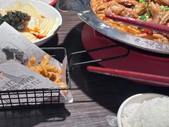 -胖哥俩肉蟹煲(湖滨银泰in77店)