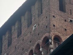 -斯福尔扎古堡