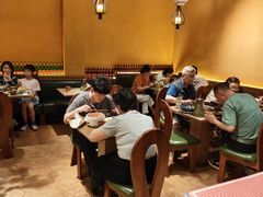 -耶里夏丽·新疆菜·28年喀什老馆(田林东路店)