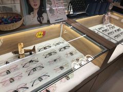 -视野联行眼镜·蔡司·控优点授权(长白万象汇店)