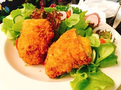 炸猪排沙拉-Fern Forest Cafe