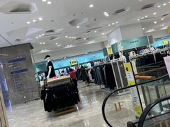 -BIGOFFS 超级折扣(仁恒伊势丹店)