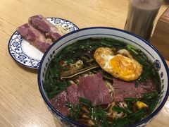 -镇南锅盖面馆(解放路店)