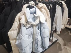-唯品会(北京国瑞城店)