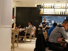 -必胜客(威高广场店)