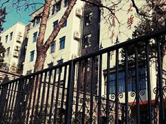 -北京师范大学附属中学