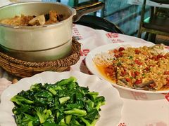 -堂瓦里·33年传统赣菜(第一街区店)