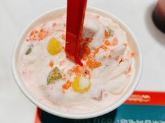 蜜桃芭乐乌龙暴风雪-DQ·蛋糕·冰淇淋(石家庄北国奥特莱斯店)