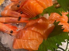 -花和海鲜自助(梅江店)