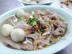 猪肉鱼丸米粉汤-榮泰米粉湯(Left Shop)