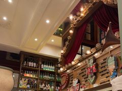 -玛格萝妮比萨屋(四平店)