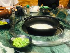 石斑鱼骨汤锅底-齐海鱼圣深海石斑鱼火锅店(极地海洋世界店)