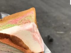 -詹爷爷乌节路街头冰淇淋