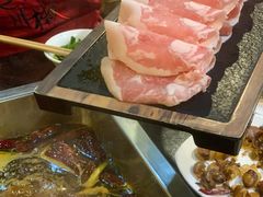 -百年川椒重庆老火锅(光谷店)