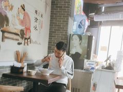 -忆碗面(华新街店)