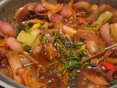 -禄婶鸡煲·打边炉